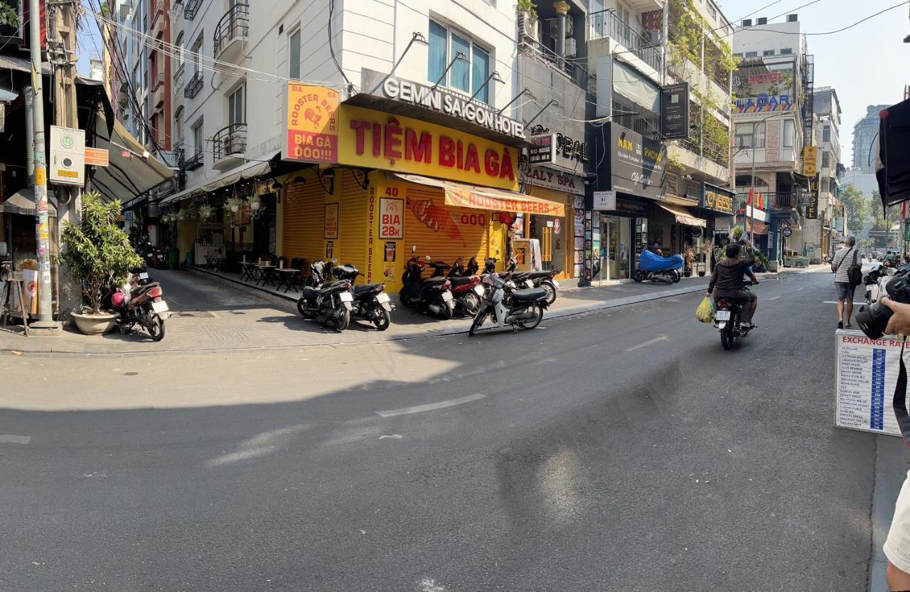 Gemini Saigon Hotel & Apartment Хошимин Екстериор снимка