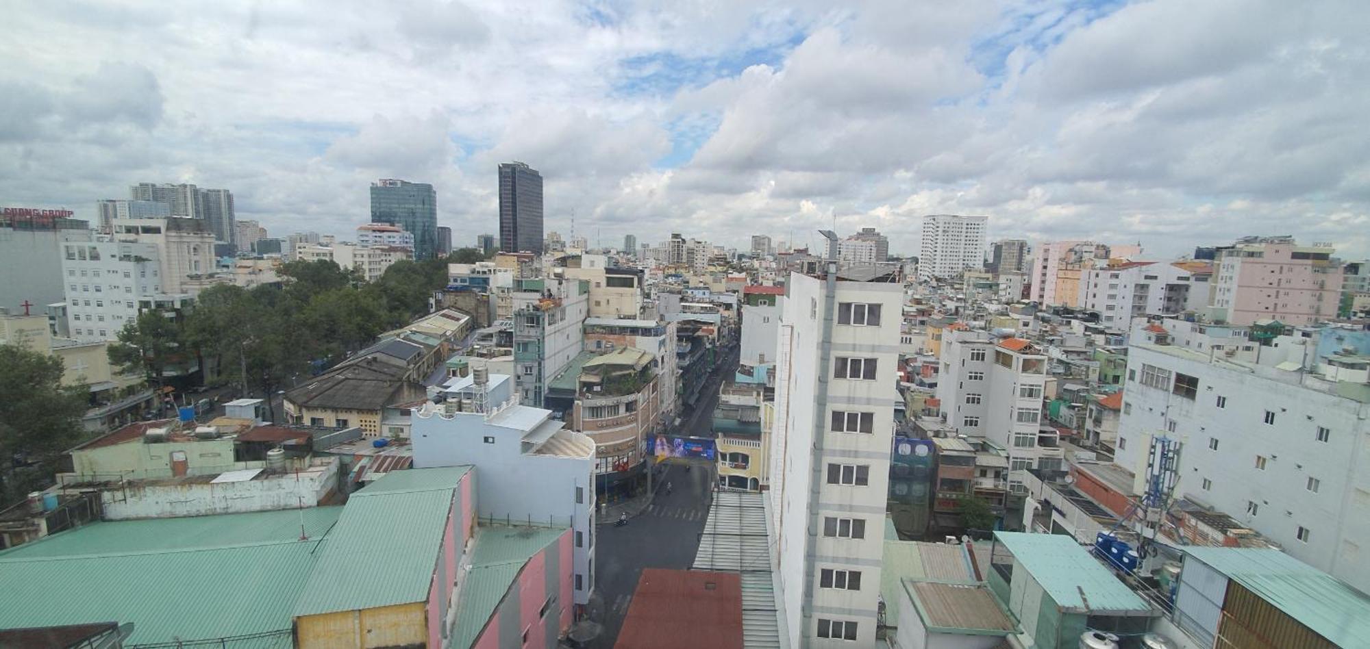 Gemini Saigon Hotel & Apartment Хошимин Екстериор снимка